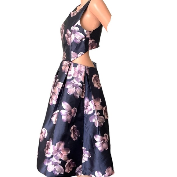 ANGEL Navy Blue Floral Cocktail Open Side  Back Cutaway Sleeveless Knee SZ Lg - Picture 3 of 12